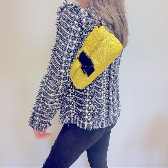 LAURENCE & CHICO suit set - Picture 4 of 13